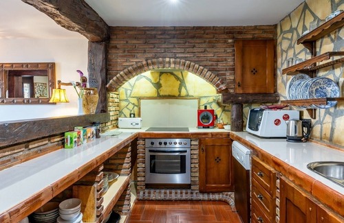 La Zubia Villa | Green Peaks Country House La Zubia by Ruralidays