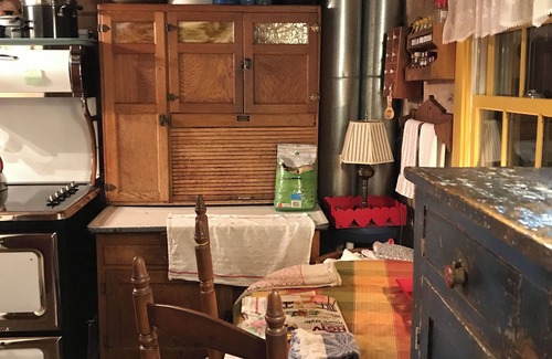 South Charleston Cabin | Green Plains Cabin