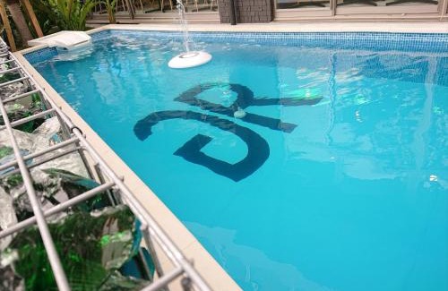 Nago Hotel | Green Rich Hotel Okinawa Nago (Artificial hot spring Futamata Yunohana)