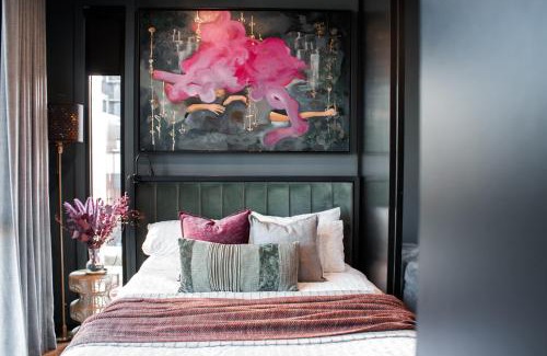 Braddon Apartment | Green Rooms Braddon - Themed Micro Apartments in Canberra's Trendiest Neighborhood
