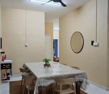 Gua House | GreenAcres Cottage
