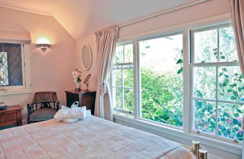 Paraparaumu Bed & Breakfast | Greenmantle Estate Hotel