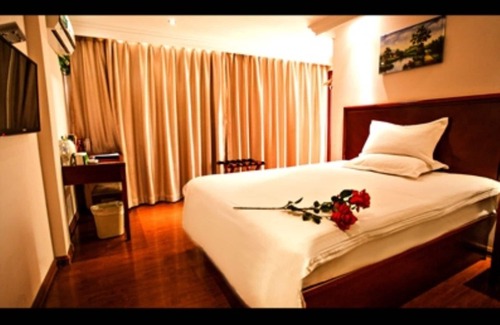Guanyun Xian Hotel | GreenTree Inn Lianyungang Guanyun Wenzhou Shangmaocheng Express Hotel