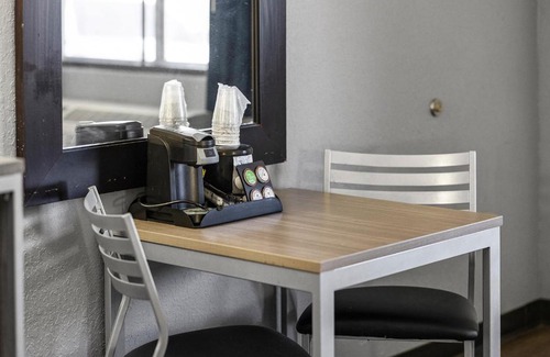 Prescott Valley Hotel | GreenTree Inn Prescott Valley