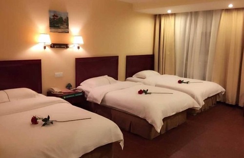 Wuzhong Hotel | GreenTree Inn Suzhou Mudu Ancient Street Express Hotel