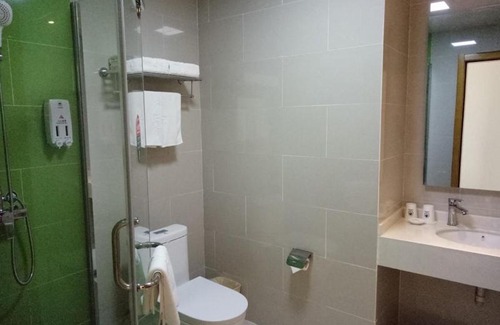 Jiujiang District Hotel | GreenTree Inn Wuhu Fangte Forth Phase Wanchun Fortune Plaza Business Hotel