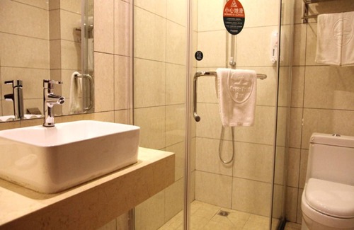 Yuzhou District Hotel | GreenTree Inn Yulin Jincheng Commercial Building Shell Hotel