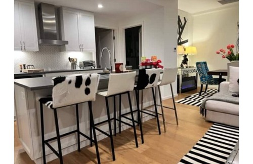 Port Chester House | Greenwich Ct. Rye N.Y. 2 Bedroom Loft Apartment!