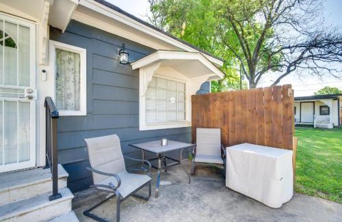 Greenwood Apartment | Greenwood Studio Cottage Less Than 1 Mi to Downtown!