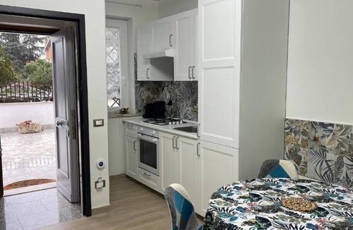 Zona XVIII Capannelle Apartment | Greta family house: Victory