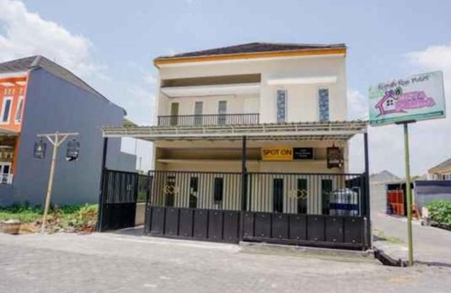 Lumajang House | GRIYA BUNDA