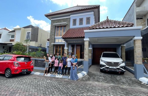 Sinduharjo Villa | Griya Kania Merapi