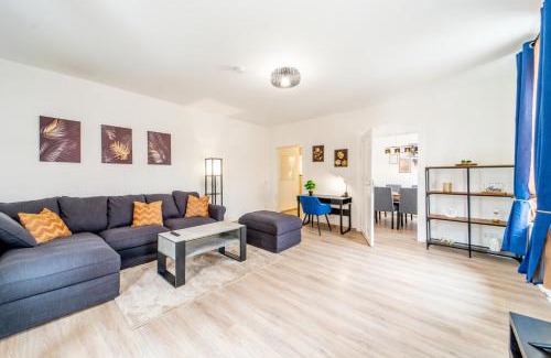 Coburg Apartment | Große 3-Zimmer Wohnung - zentral-Coburg - kostenloser Parkplatz