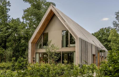 Zolder House | Groepslodge - 10 personen - Woodz Lodges