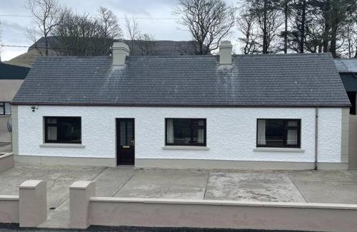 Fivemilebourne House | Grogagh Hill Cottage
