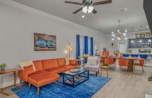 Broadmoor House | Groovy, New & Modern! Tv in each room