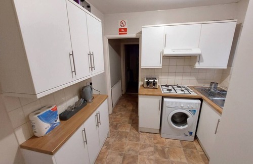 Walthamstow Apartment | Ground Floor 2 Bedroom Garden Apartment