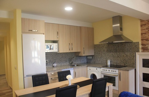Comillas City Center Apartment | Ground floor apartment in the historic center of Comillas with private terrace