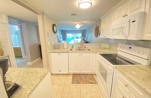 Point East Condo | Ground Floor Ocean & Pool View Condo