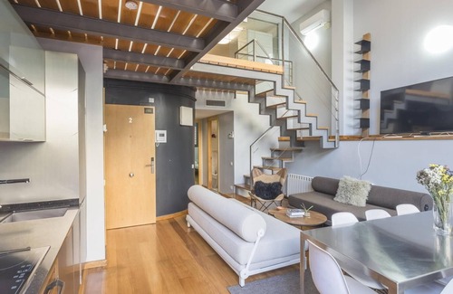 la Vila de Gracia Apartment | Groups in Gracia 3 rooms 10 pax with Free WiFi Pool and Terrace
