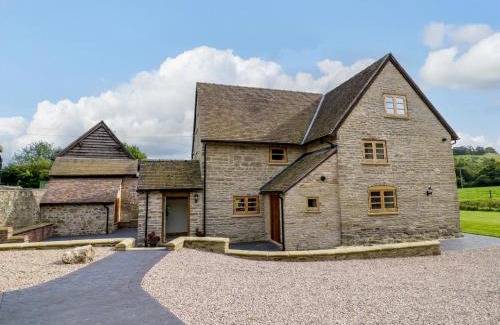 Wall-under-heywood House | Grove Farm