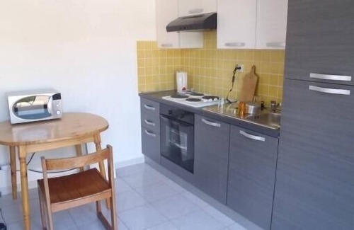 Gruissan Apartment | Gruissan apartment renovated with large terrace open view on the marina
