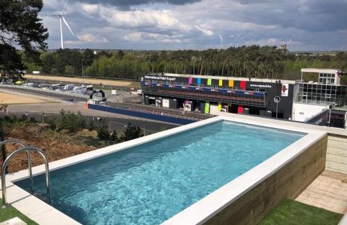 Zolder Villa | GT Lounge