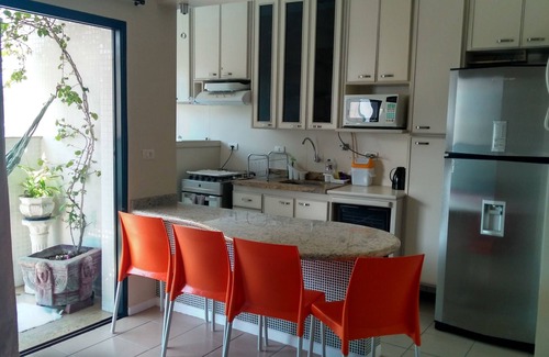 Pitangueiras Apartment | GUARUJA PITANGUEIRAS 2 DORM, 2 SPACES GARAGE, CAMAREIRA, SEA VIEW,
