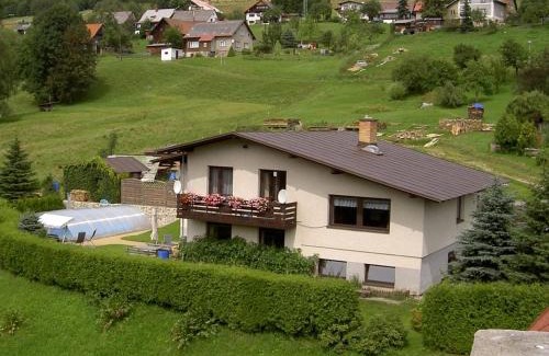 Rokytnice nad Jizerou Apartment | Guest House Bulušek