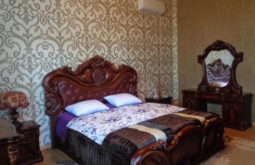 Zugdidi House | Guest House Levan II Dadiani