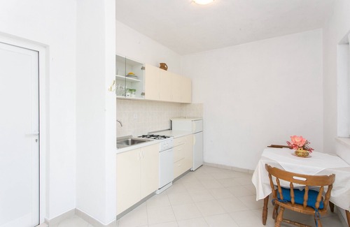 Kolocep Island Apartment | Guest House Oreb - One Bedroom Apt with Terrace and Sea View