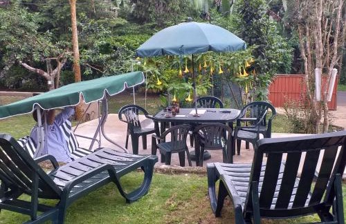 Monte Cafe House | GUEST HOUSE QUINTA NATURAL Bangalots