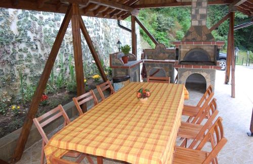 Radevtsi House | Guest House Savina