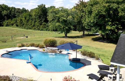 Sudlersville House | Guest Lodge | Private Pool | Outdoor Dining | Game Room