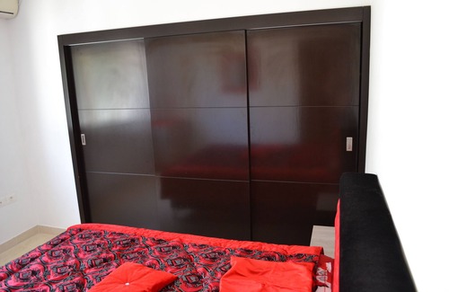Hammam Sousse House | guest room 2 persons black/red