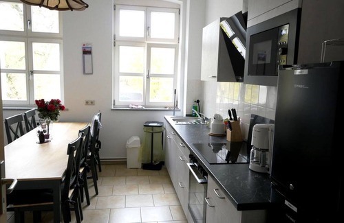 Melchow Apartment | Guest room 3 with shared kitchen for 2 persons