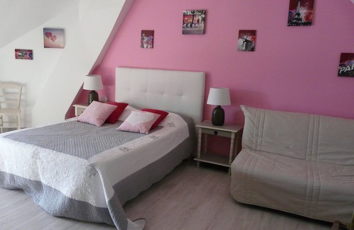 Onzain House | GUEST ROOMS IN BEAUTIFUL RESTORED HOUSE with 3 BEDROOMS - 5 beds - 12 pers