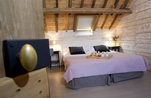 Noyant-et-Aconin House | GUEST ROOMS WITH PRIVATIZED SPA! LUXURY IN INTIMACY in Soissons 02