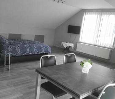 Veurne Apartment | Guesthouse SiSa