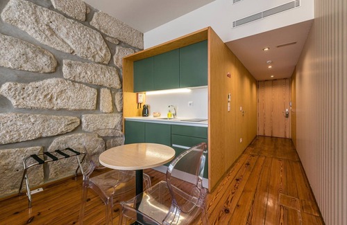 Sao Nicolau Apartment | GuestReady - Porto de Rio 2.1