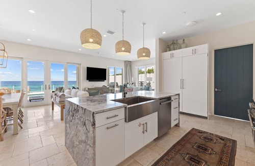 Seacrest House | Gulf Front with Panoramic Views! Sleeps 35! Low-Speed Vehicle and Bikes!