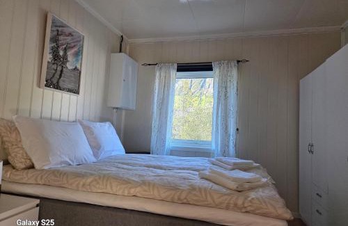 Torsken House | Gulhjem I Gryllefjord