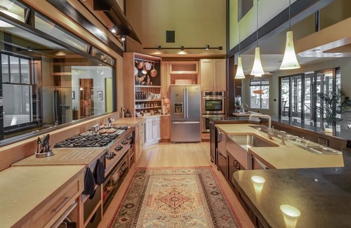 Lake Shore House | GULL LAKE CHAIN FAMILY VACATION HOUSE YOU'VE BEEN DREAMING OF!