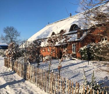 Strackholt Apartment | Gut Strackholt FeWo Seemannsgarn