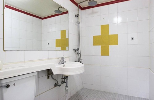 Chunghung Hotel | Gwangju Sinandong Happy Day