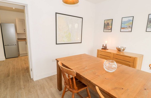 Trefriw Cottage | GWYNFRYN, family friendly, character holiday cottage in Trefriw