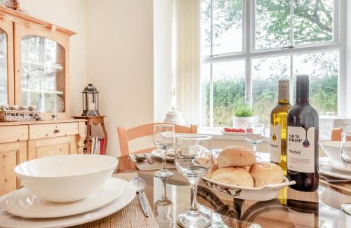 Rhydlewis House | Gwynnant Cottage