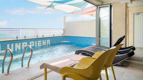 Gyeongju House | Gyeongju Luna Piena Poolvilla