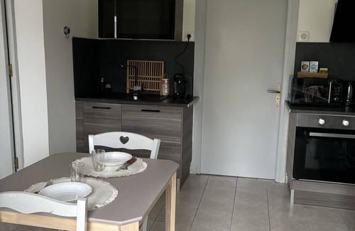 Saint-Martin-le-Beau Bed & Breakfast | Hébergement Chez l Habitant