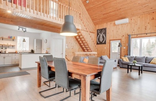 Baie-St-Paul House | Hôtel à la maison - Ô Chalet la Détente et Rivière